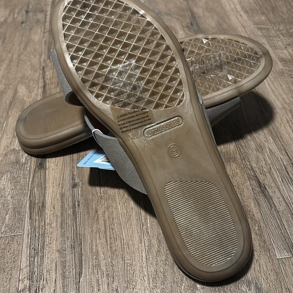 Aerosoles Pierra Slip on,crisscross sandals,supportive,light,flexible,stable - Picture 7 of 11